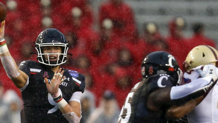 College Football Picks Cincinnati Desmond Ridder