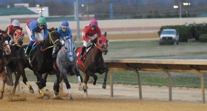 Charles Town Picks and a Del Mar Best Bet August 28, 2020 1 Charles Town Picks and Del Mar Best Bet