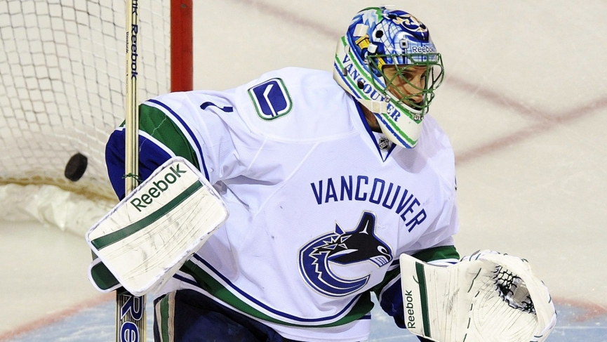 Canucks vs Knights NHL Pick August 25, 2020 | Betting With The Bag 1 Canucks vs Knights Pick