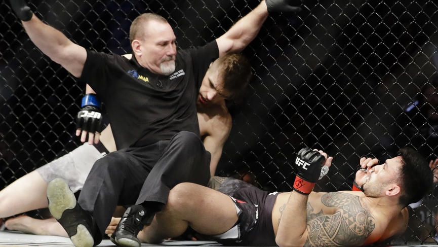 UFC Picks and Predictions | Post Weigh-In UFC Apex 5 Las Vegas | Edmen Shahbazyan vs Derek Brunson 1 After The Weigh in UFC Fight Night Las Vegas