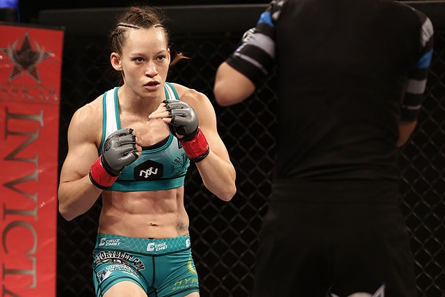 Loma Lookboonmee vs Jinh Yu Frey Pick - UFC Fight Island 4 1 Jinh Yu Frey