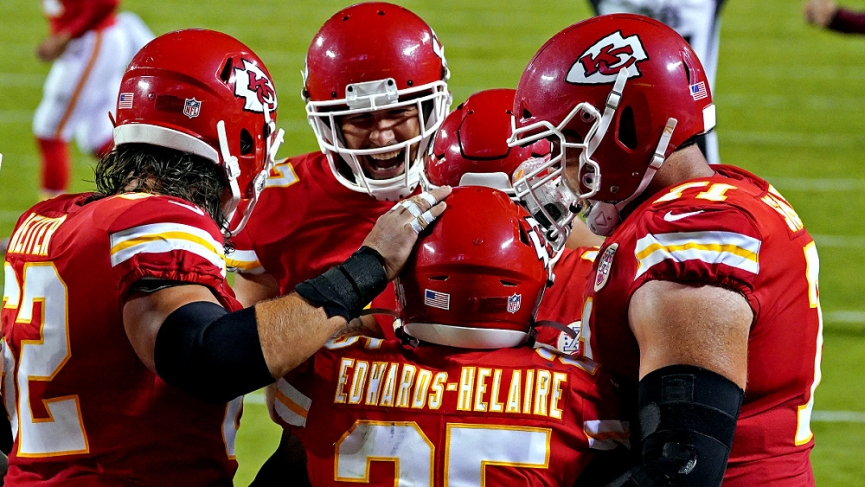 Kansas City Chiefs vs Buffalo Bills Pick - NFL Week 7 1 USATSI 14903858 21
