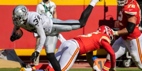 Kansas City Chiefs vs Las Vegas Raiders Pick - NFL Week 11