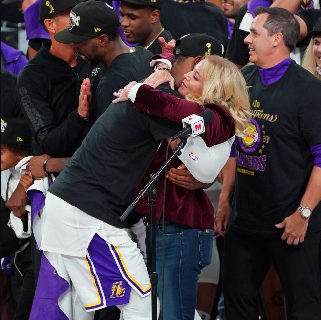 Jeanie Buss