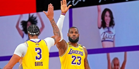 Lakers Odds On Favorite To Repeat Championship