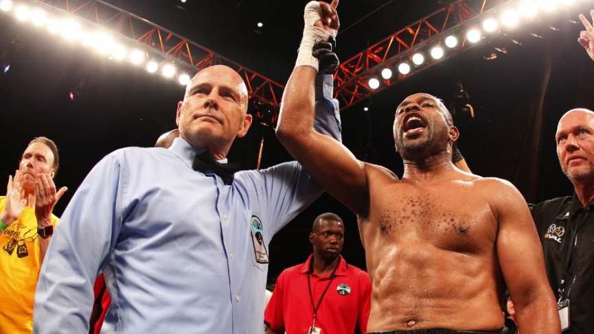 Roy Jones Jr Odds to Beat Mike Tyson Climbing for Saturday's Lockdown Knockdown 1 Roy Jones Jr Odds