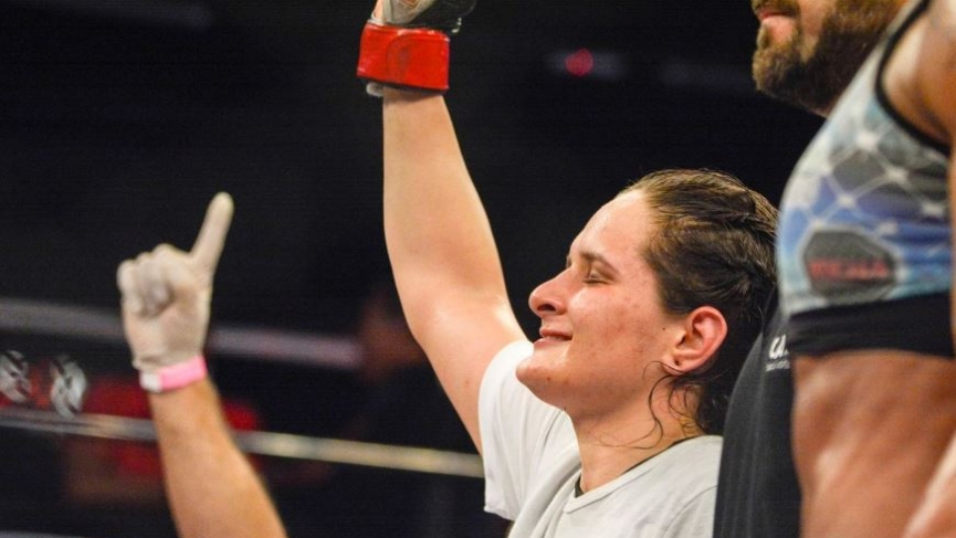 Molly McCann vs Lara Procopio Pick: UFC Vegas 18 Predictions 1 LaraProcopio